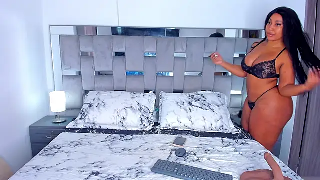 Snapshot of Cammiila chatting on October 28, 2025, 12:48 pm Cammiila online show from October 28, 2025, 12:48 pm