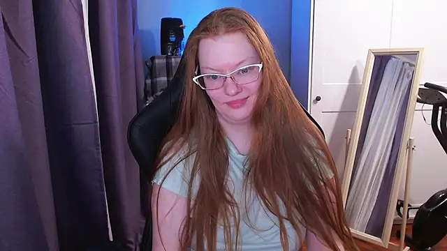 Snapshot of Lady_Inari chatting on May 9, 2026, 11:41 pm Lady Inari online show from May 9, 2026, 11:41 pm