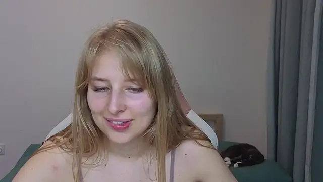 Snapshot of Jessy_Ginger chatting on December 3, 2025, 10:36 am Jessy Ginger online show from December 3, 2025, 10:36 am