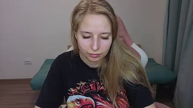 Snapshot of Jessy_Ginger chatting on November 11, 2025, 12:33 pm Jessy Ginger online show from November 11, 2025, 12:33 pm