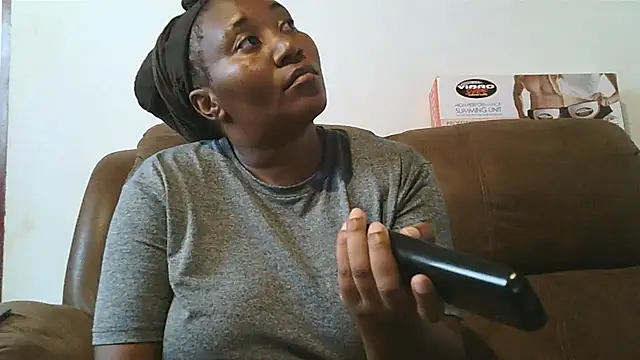 Snapshot of ebonytitts4u chatting on March 2, 2025, 8:38 am ebonytitts4u online show from March 2, 2025, 8:38 am