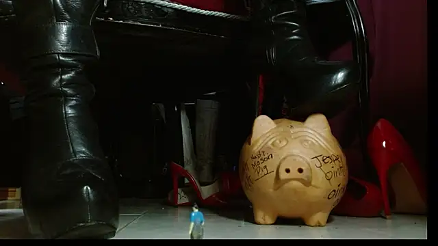 MeGoddesSara online show from April 24, 2026, 6:32 pm