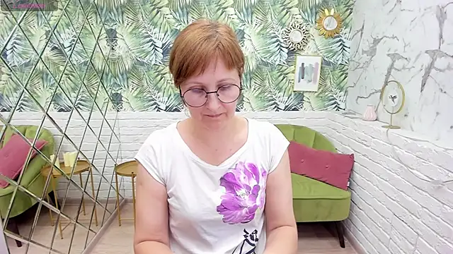 Paris Cherry online show from March 9, 2025, 8:31 pm