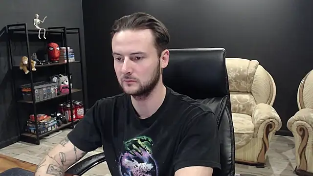 Snapshot of MihasikD chatting on November 28, 2025, 6:19 pm MihasikD online show from November 28, 2025, 6:19 pm