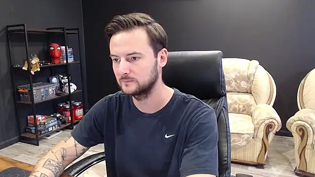 Snapshot of MihasikD chatting on September 14, 2025, 10:04 am MihasikD online show from September 14, 2025, 10:04 am