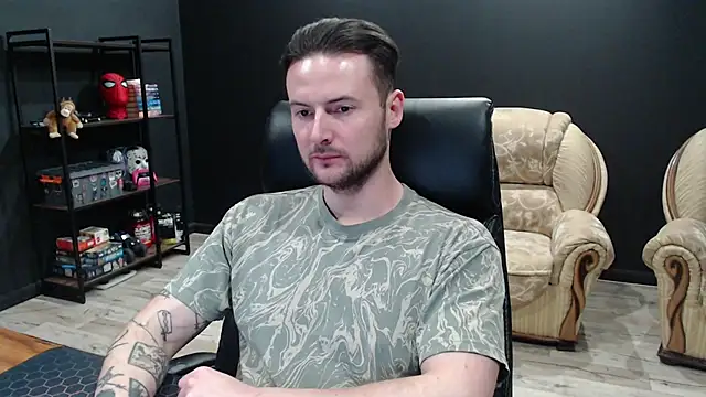 MihasikD online show from March 4, 2026, 6:04 pm