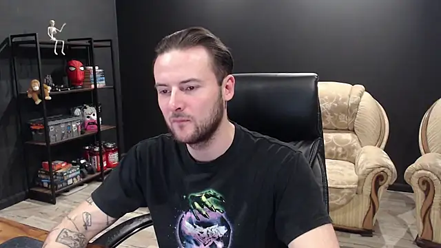 Snapshot of MihasikD chatting on November 27, 2025, 9:21 am MihasikD online show from November 27, 2025, 9:21 am