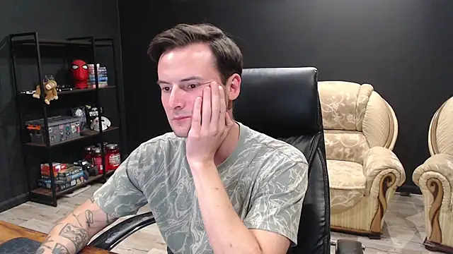 Snapshot of MihasikD chatting on September 19, 2025, 5:50 pm MihasikD online show from September 19, 2025, 5:50 pm