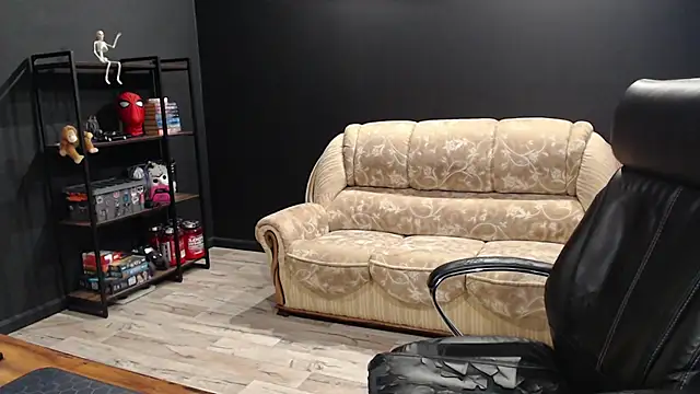 Snapshot of MihasikD chatting on November 3, 2025, 10:52 am MihasikD online show from November 3, 2025, 10:52 am