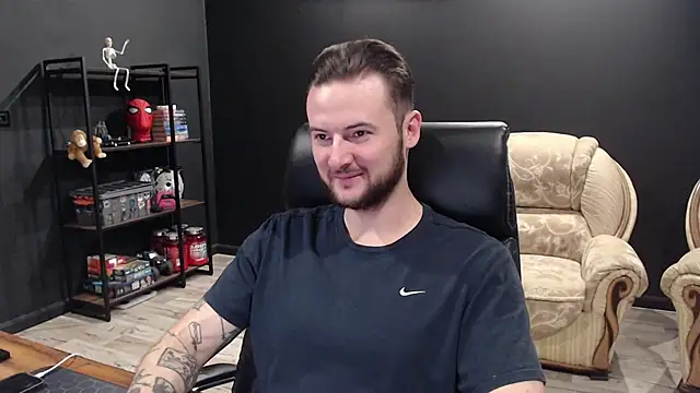 Snapshot of MihasikD chatting on October 21, 2025, 7:41 am MihasikD online show from October 21, 2025, 7:41 am