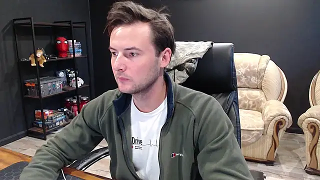 Snapshot of MihasikD chatting on September 21, 2025, 5:45 am MihasikD online show from September 21, 2025, 5:45 am