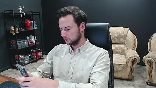 Snapshot of MihasikD chatting on October 5, 2025, 2:41 pm MihasikD online show from October 5, 2025, 2:41 pm