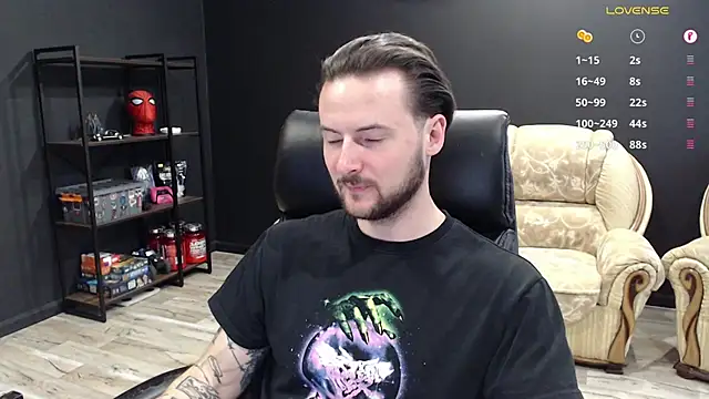 Snapshot of MihasikD chatting on March 14, 2025, 12:40 pm MihasikD online show from March 14, 2025, 12:40 pm