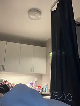 Snapshot of Anna_Alexa chatting on November 28, 2025, 7:30 am Anna Alexa online show from November 28, 2025, 7:30 am