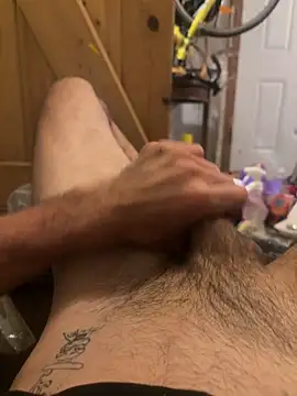 mikeylong online show from April 13, 2026, 5:11 am