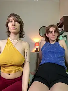 Jitoon Exe online show from April 5, 2026, 6:47 pm