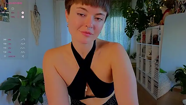 Snapshot of lana_sky chatting on September 30, 2025, 2:34 pm lana sky online show from September 30, 2025, 2:34 pm