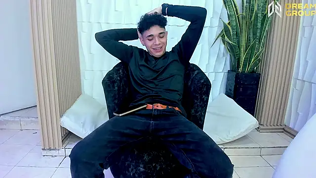 AmazingPartys online show from February 27, 2026, 3:18 am