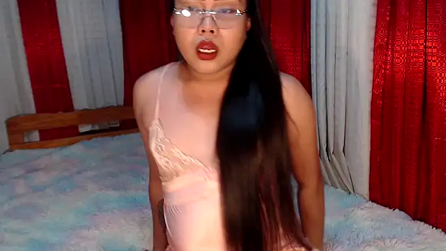 Snapshot of Cumshooterqueen chatting on September 10, 2025, 10:36 am Cumshooterqueen online show from September 10, 2025, 10:36 am