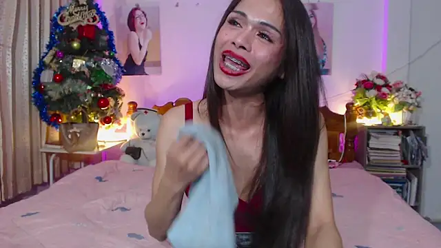 ribbinpink online show from March 22, 2025, 8:48 pm