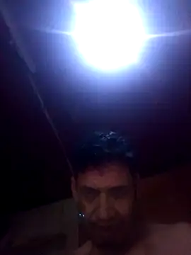 Snapshot of guidohnm chatting on January 15, 2026, 5:11 am guidohnm online show from January 15, 2026, 5:11 am