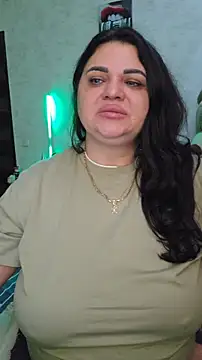 littleRikka online show from April 1, 2026, 6:05 pm