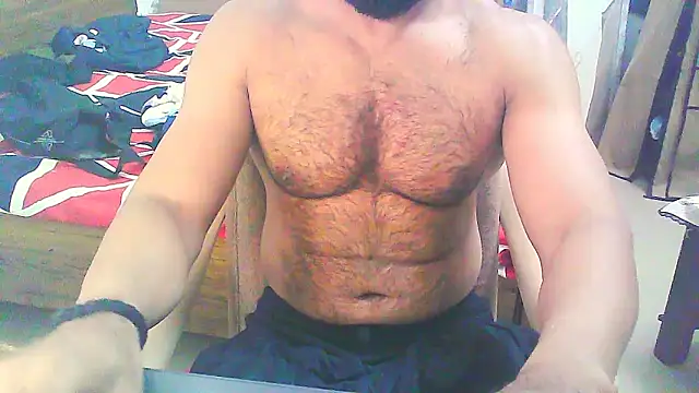 Snapshot of Vbestshow chatting on December 17, 2025, 12:54 pm Vbestshow online show from December 17, 2025, 12:54 pm