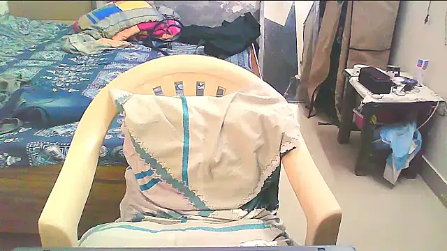 Snapshot of Vbestshow chatting on November 1, 2025, 6:35 pm Vbestshow online show from November 1, 2025, 6:35 pm