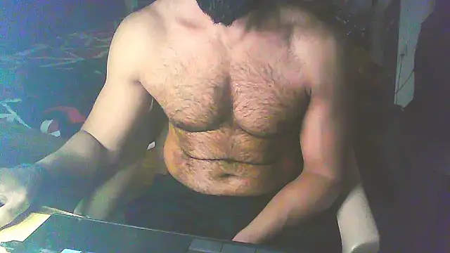 Snapshot of Vbestshow chatting on December 14, 2025, 12:11 pm Vbestshow online show from December 14, 2025, 12:11 pm