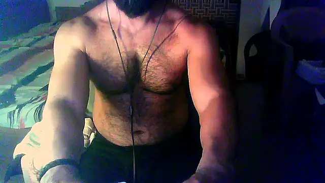 Snapshot of Vbestshow chatting on February 11, 2026, 12:10 am Vbestshow online show from February 11, 2026, 12:10 am