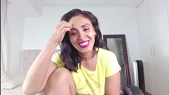 Snapshot of ms_freyax chatting on July 26, 2026, 4:08 am ms freyax online show from July 26, 2026, 4:08 am