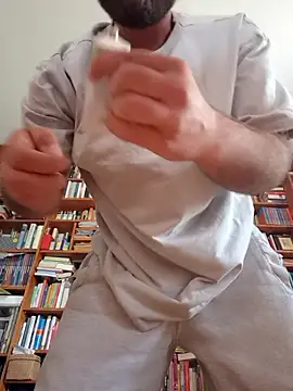 fuckerplayer1 online show from April 19, 2026, 1:34 pm