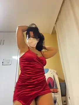 White-Petite online show from March 10, 2026, 8:13 pm