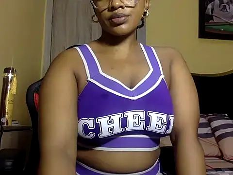 BOOTYBANGER24xx online show from June 23, 2026, 9:18 am