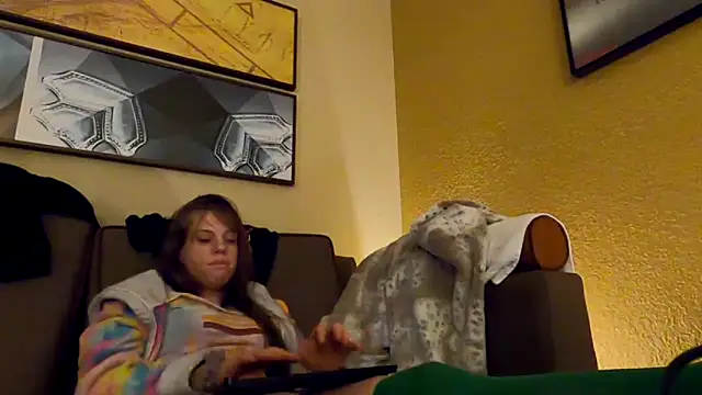 TheDaisyChaos online show from December 16, 2024, 6:32 am