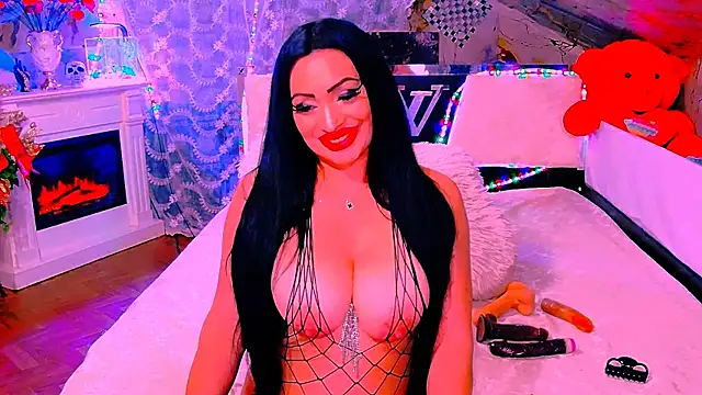 AmyraSunris online show from July 20, 2026, 9:28 pm