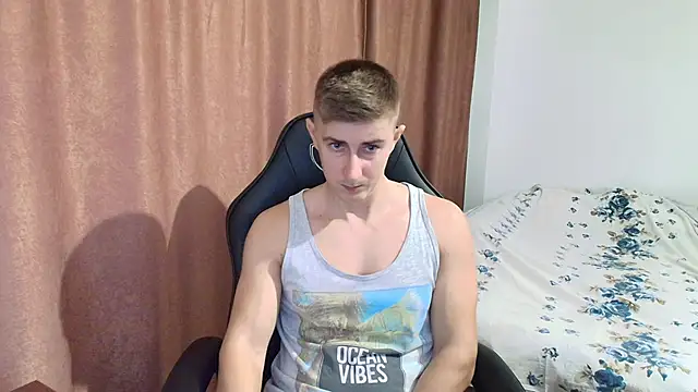 Snapshot of Todhorny9873 chatting on January 23, 2025, 9:50 am Todhorny9873 online show from January 23, 2025, 9:50 am