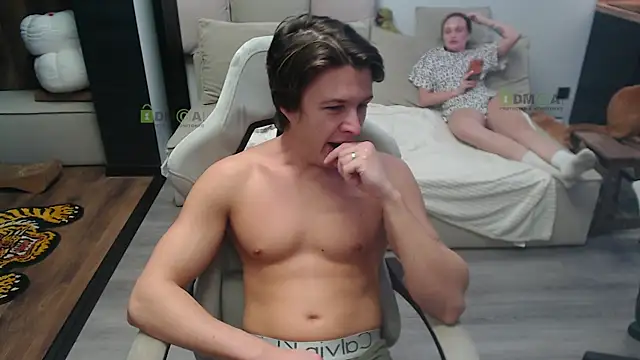 Sunny-Girl1 online show from December 21, 2025, 3:25 pm