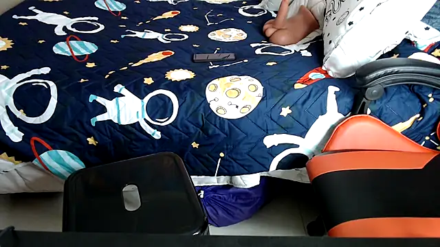 Snapshot of ArrangedFoot chatting on November 28, 2025, 9:37 pm ArrangedFoot online show from November 28, 2025, 9:37 pm