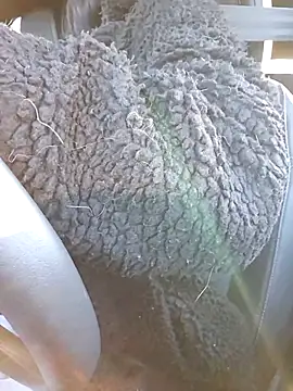 misscectito13 online show from April 2, 2026, 6:20 am