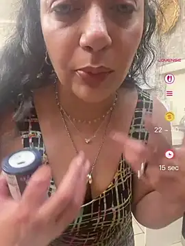 Snapshot of PichyPrettyPussy chatting on July 4, 2026, 2:43 pm PichyPrettyPussy online show from July 4, 2026, 2:43 pm