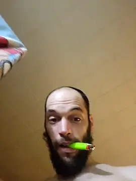 DANPOWDING online show from January 12, 2025, 4:52 am