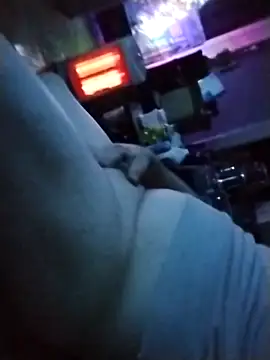 Valarie83 online show from December 21, 2025, 11:45 am