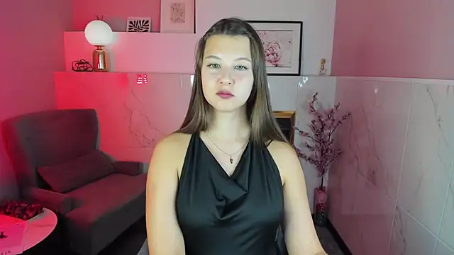 ElizaMild online show from October 1, 2025, 1:37 pm