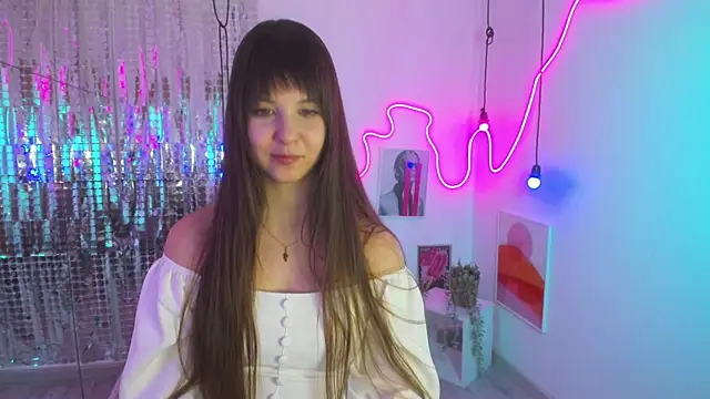 ElizaMild online show from March 20, 2025, 7:46 pm