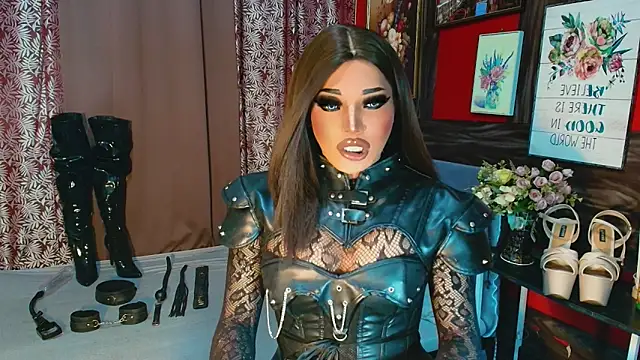 Snapshot of trixxielicious chatting on December 16, 2025, 9:41 pm trixxielicious online show from December 16, 2025, 9:41 pm