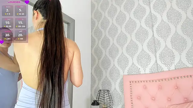 Princsgirl  online show from March 23, 2026, 6:52 pm