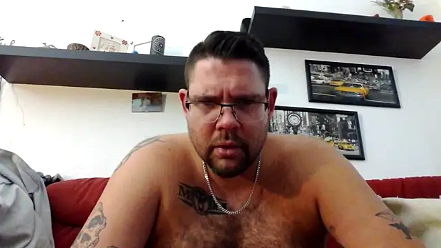 sexykevin17cm online show from February 6, 2026, 3:19 pm