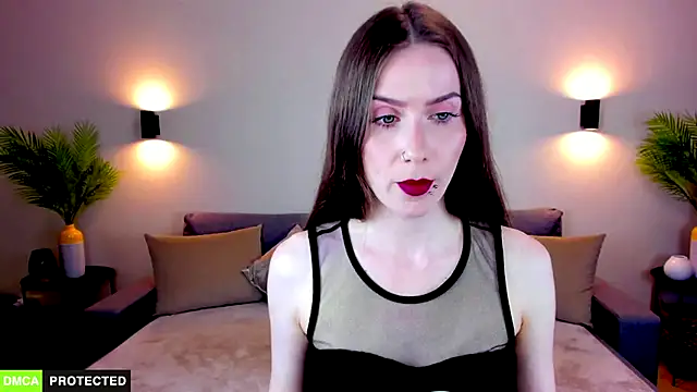 TheWoman   online show from April 20, 2026, 7:04 pm