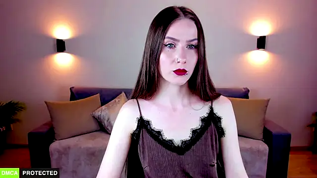 TheWoman   online show from February 11, 2026, 7:25 pm